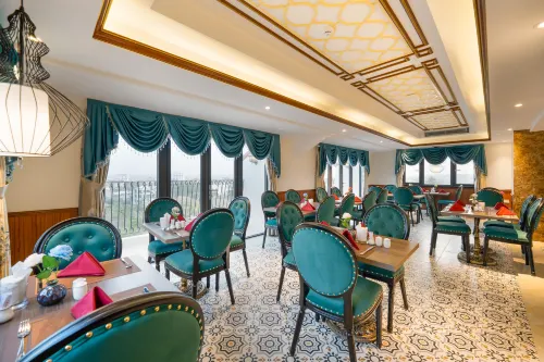 Hoi An Babylon Riverside Hotel & Spa Restauration Photos