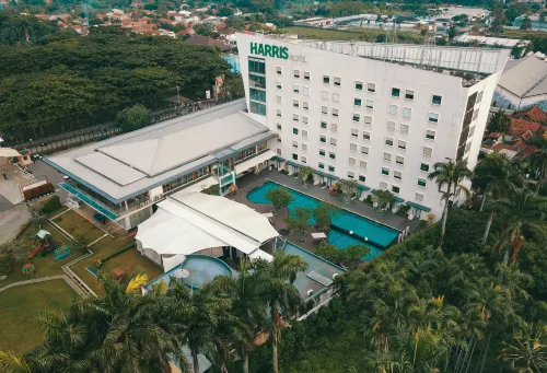 HARRIS Hotel Sentul City - Bogor Eksterior Photos