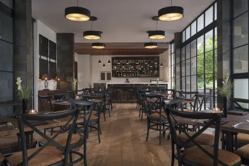 Akana Boutique Hotel Restauration Photos