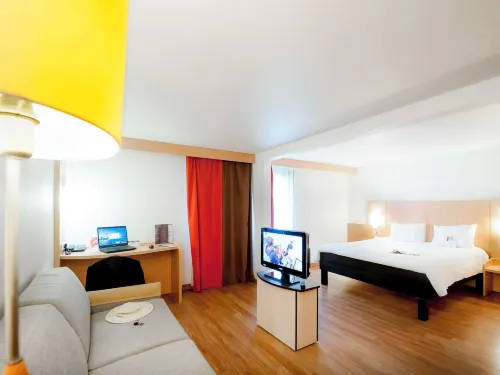 Ibis Maisons Laffitte Rooms Photos
