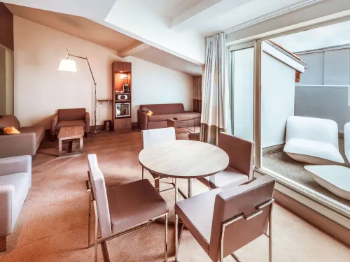 Novotel Toulouse Centre Wilson Rooms Photos