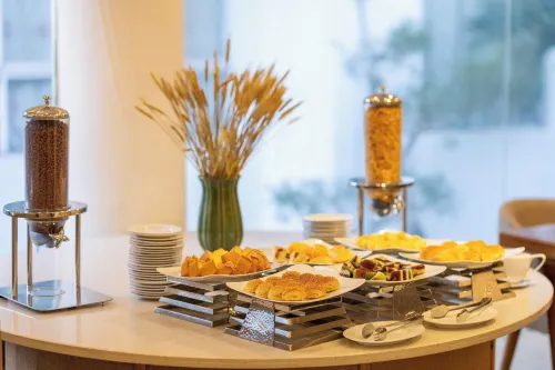 Rosaleen Boutique Hotel Dining Photos