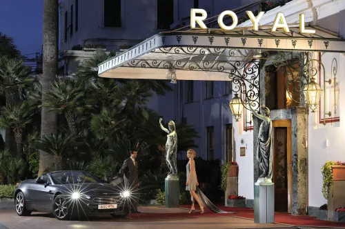 Royal Hotel Sanremo Exterior Photos