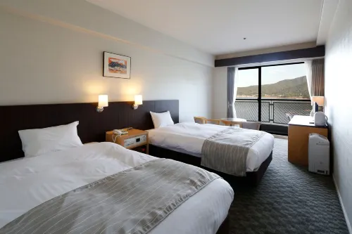 Aki Grand Hotel & Spa Kamar Photos