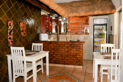 Aero Guest Lodge Kempton Park Semester och rekreation Photos