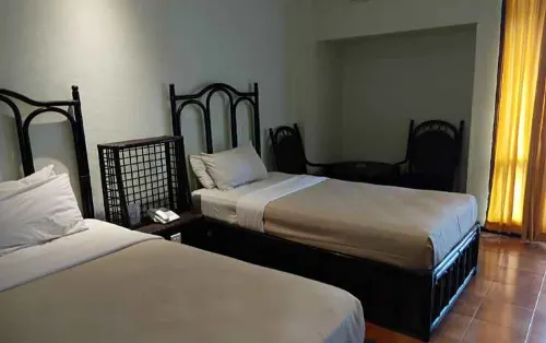 Mesra Alamanda Hotel Kamar Photos