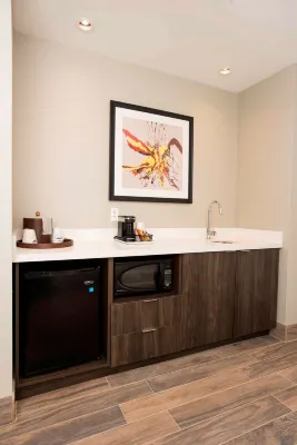 Hampton Inn & Suites by Hilton Thunder Bay Chambres Photos