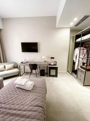 Royalty Hotel Athens Photos