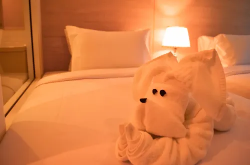 Mirage Express Patong Phuket Hotel Photos