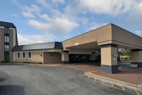 Travelodge by Wyndham Memphis Airport/Graceland Extérieur Photos