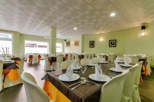 Hotel Valdemoro Featured Photos