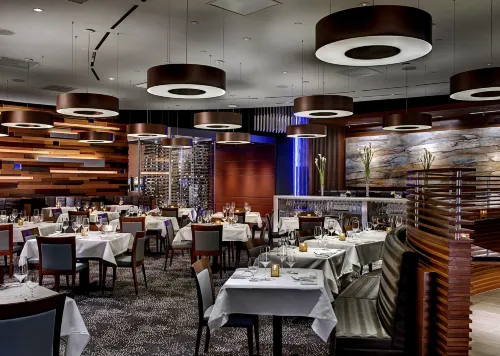Hollywood Casino at Greektown Dining Photos
