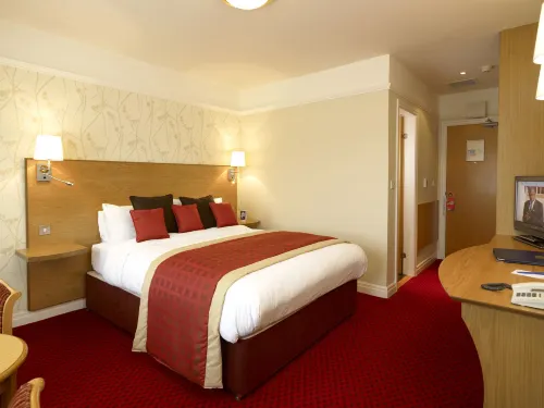Best Western Plus Milford Hotel Rooms Photos