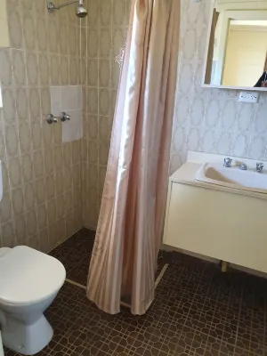 Opal Inn Hotel, Motel, Caravan Park Chambres Photos