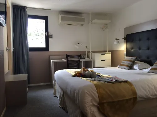Hôtel Kyriad Argenteuil Photos