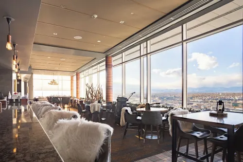 Hyatt Regency Denver at Colorado Conv Ct Dining Photos