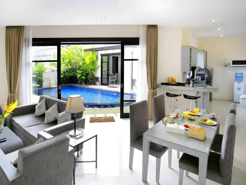 Awila Villas Kuta Photos
