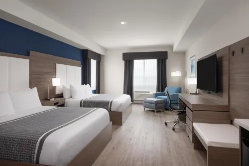 Best Western Plus Gateway to the Falls Featured Photos