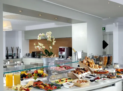 Best Western Hotel City Ăn uống Photos