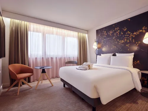 Hôtel Mercure Paris La Défense Chambres Photos