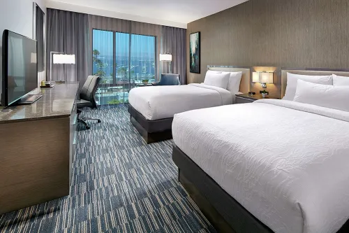 Hilton Garden Inn San Diego Downtown/Bayside Photos