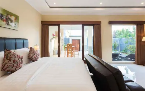 Kubu Petitenget Suite Seminyak Kamar Photos