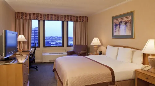 DoubleTree by Hilton Newark Penn Station Photos