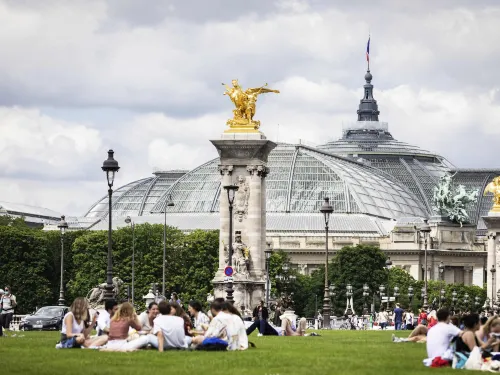 Hôtel Mercure Paris Opéra Grands Boulevards À proximité de l'hôtel Photos