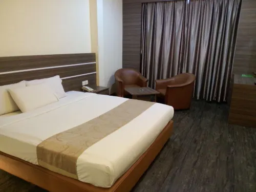 Holiday Hotel Batam Photos