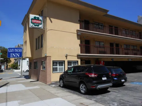 Motel 6 San Francisco, CA – Fisherman’s Wharf Featured Photos