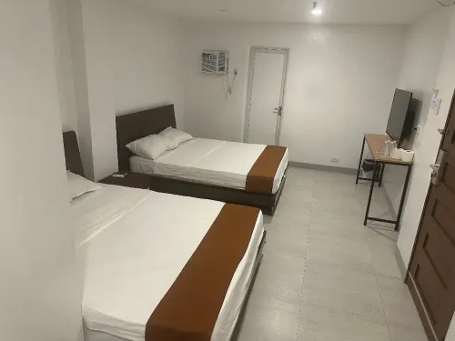Aden Hotel Rooms Photos