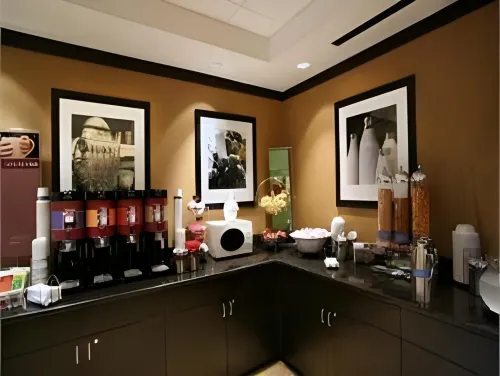 Hampton Inn Atlanta-Georgia Tech-Downtown Mahlzeiten Photos