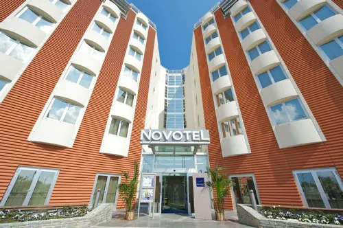 Novotel Salerno Est Arechi Udvendigt Photos
