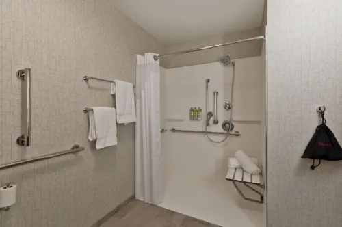 Holiday Inn Express & Suites Portland Airport Chambres Photos