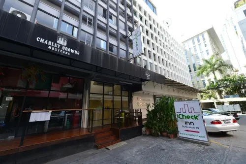 ICheck Inn Sukhumvit 19 Exterior Photos