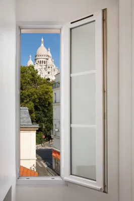 Le Village Montmartre by Hiphophostels À proximité de l'hôtel Photos