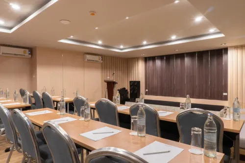 Recenta Suite Phuket Suanluang Business Photos