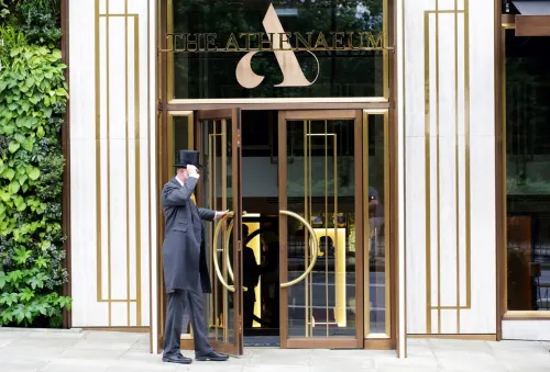 The Athenaeum Hotel & Residences Esterni Photos