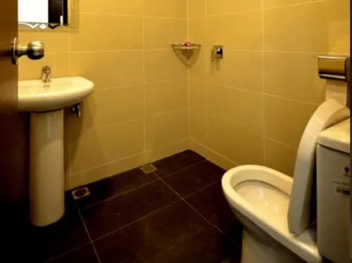Cathay Hotel Photos
