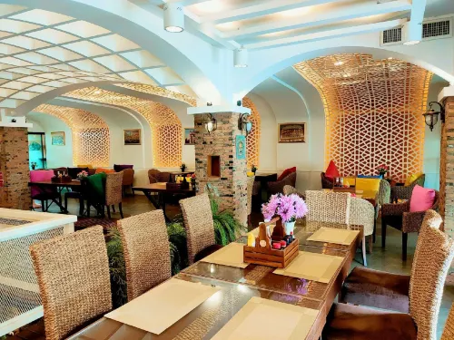 Vulcano Hotel at Nimman Makanan Photos