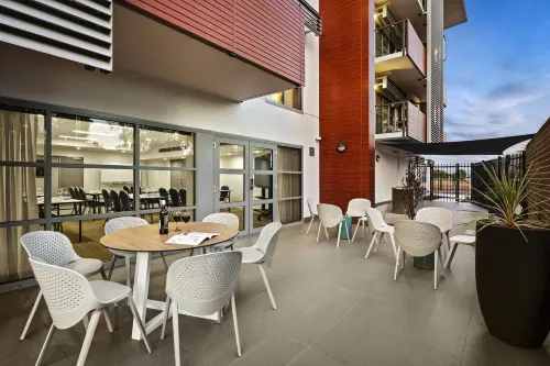 Quest Griffith Public Areas Photos