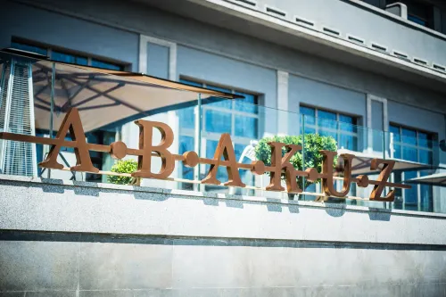 Sheraton Baku Intourist Экстерьер Photos