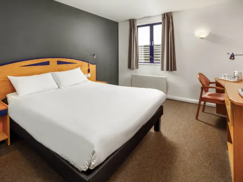 Ibis Chesterfield North - Barlborough Huoneet Photos