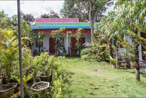 RedDoorz Near Sam Ratulangi Airport Manado Extérieur Photos