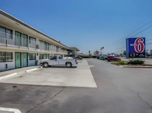 Motel 6 Phoenix, AZ - North Bell Road Espaces publics Photos