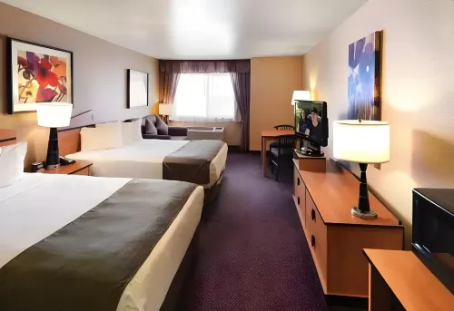 Crystal Inn Hotel & Suites - Midvalley Photos