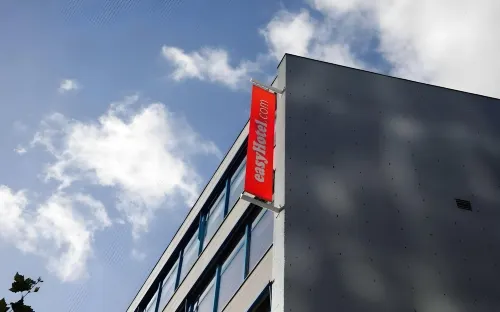 EasyHotel Rotterdam City Centre Außen Photos