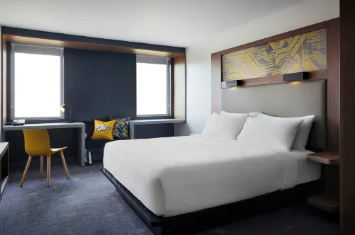 Aloft Atlanta Downtown Rooms Photos