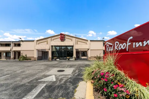 Red Roof Inn Morton Grove Featured Photos