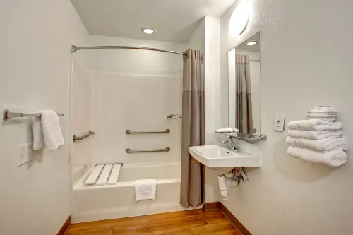 Motel 6 Sunnyvale, CA - North Rooms Photos